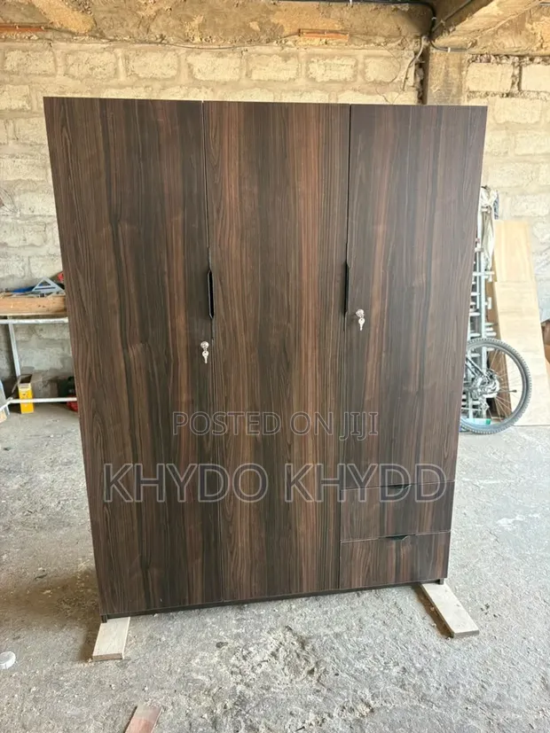 Glossy 3-in-1 Wardrobe with Locker - 1