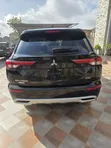 Mitsubishi Outlander 2.4 PHEV AWD 2022 Black - 2