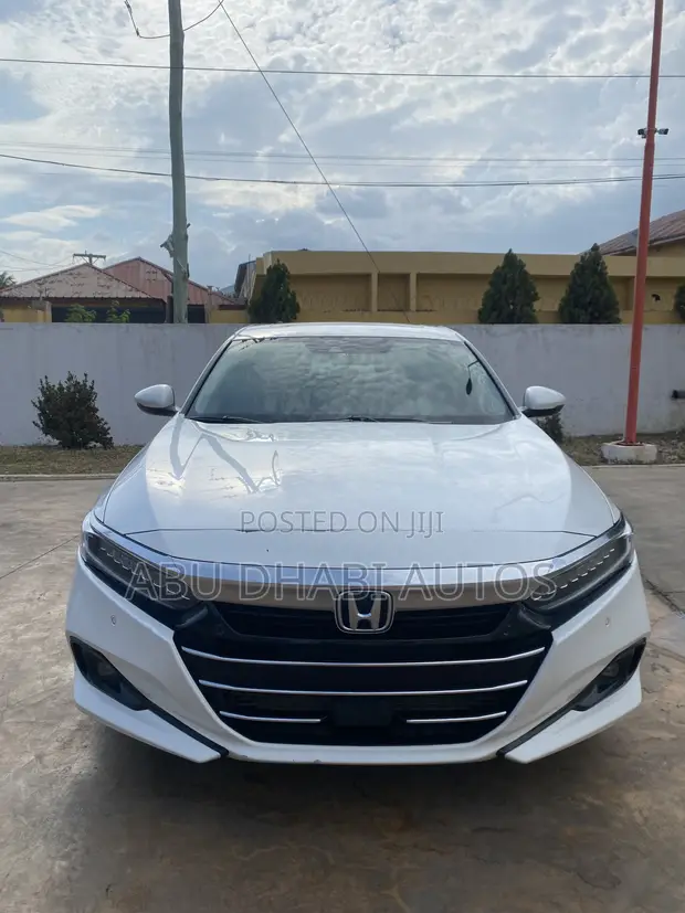 Honda Accord Touring 2.0T 2021 White - 1