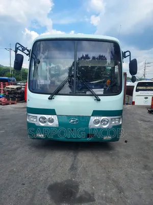 Hyundai Aero 2014 - 33 Seater Bus