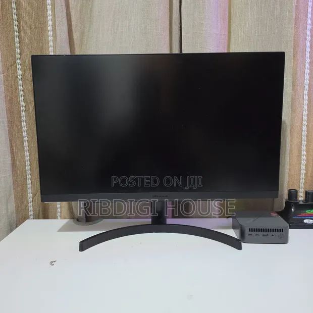 LG UltraGear 27GR75Q-B 27" QHD 165Hz Gaming Monitor - 1