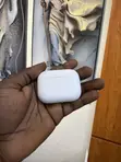 Apple AirPods Pro 3 - 1