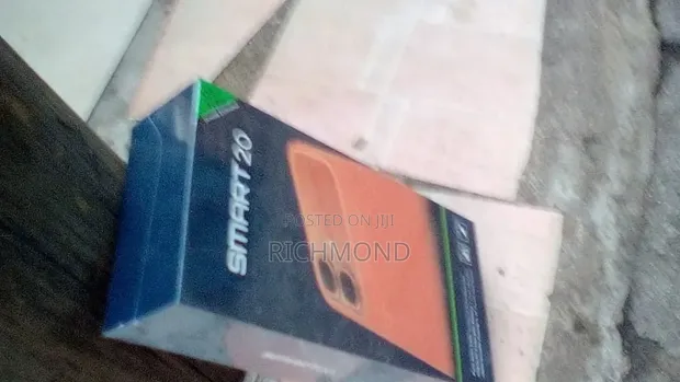 New Tecno Spark 20 256GB Black - 1