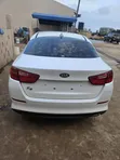 Kia K5 2.0 MPI 2015 White - 1