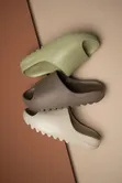 Unisex Yeezy Slides - 1