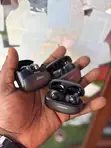 Used Bose AirPod Headphones - 3