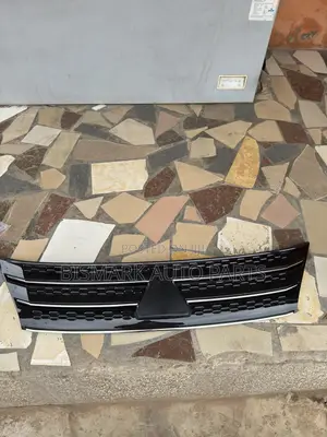 Mitsubishi Outlander Front Shells / Grill (2022-2026)