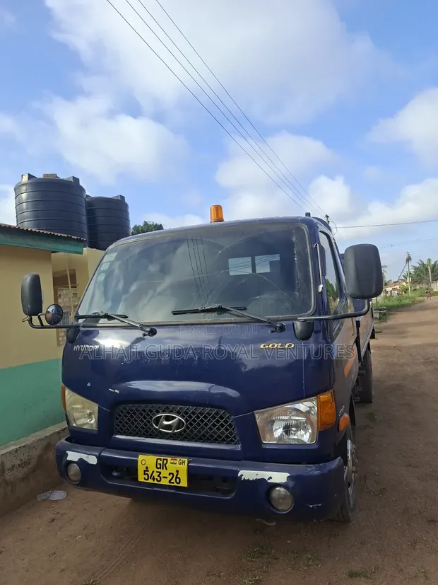 Hyundai Mighty 2.5 Tons Truck - 1