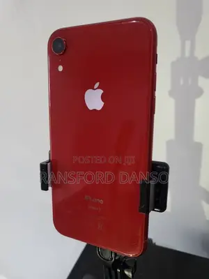 Apple iPhone XR 64GB Red