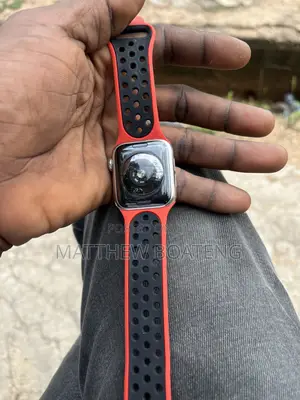 Apple Watch Series 5 Stainless Steel