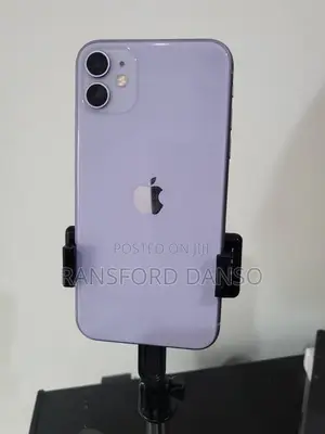 Apple iPhone 11 64GB Purple