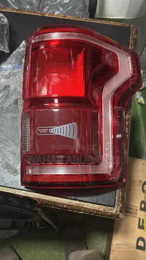 Ford F-150 2018 Tail Light Pair