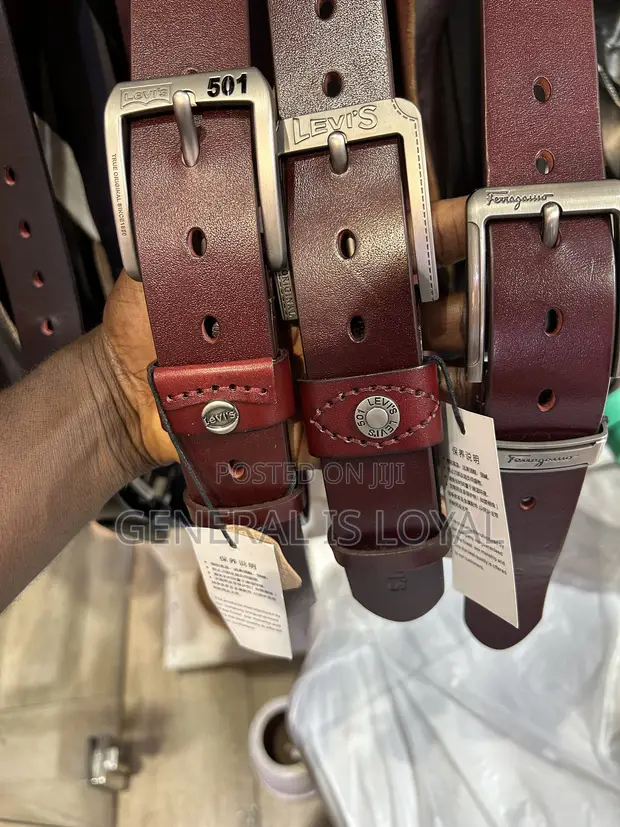 Levi's Men's Coffee Color Leather Belt - 1