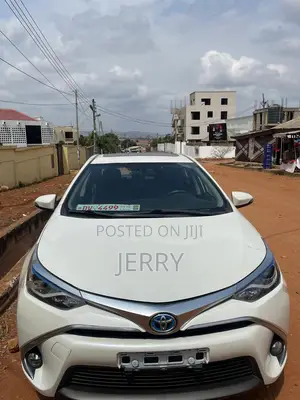 Toyota Levin Hybrid Elite Sunroof 2018