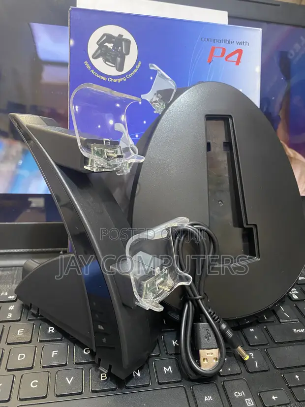 PS4 Dual Controller Charger - 1