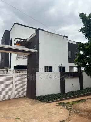 6-Bedroom Mansion for Sale in Starqman Realty, Atwima Nwabiagya