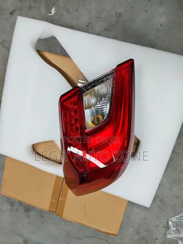 Honda Accord Taillights (2018-2022) - 1