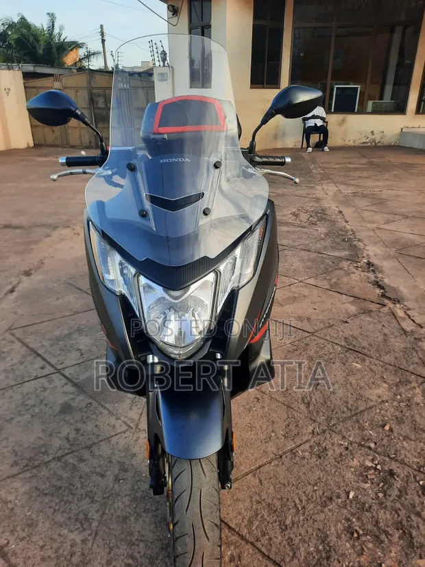 Honda Integra 750S (2020) - Automatic/Manual - 1