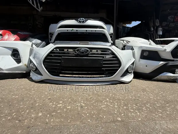 Hyundai Veloster Front Bumper - Used - 1