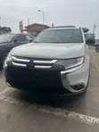 Mitsubishi Outlander SE FWD 2017 White - 1