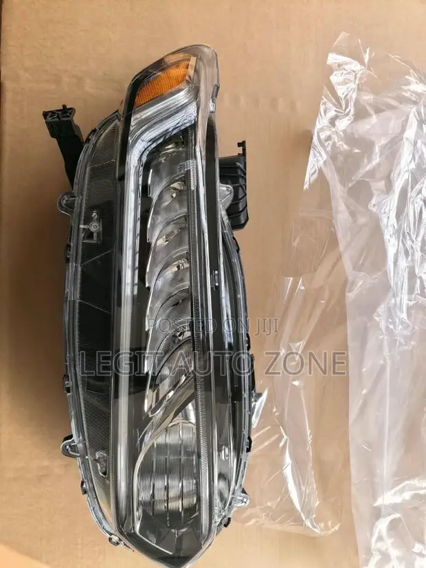 Honda Accord Headlight (Half LED) - 2018-2022 Models - 1