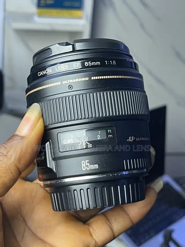 Canon EF 85mm f/1.8 Lens - 1