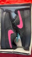 Nike Air Force 1 Low - Black/Pink - 3