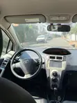 Toyota Vitz 2010 Silver - 3