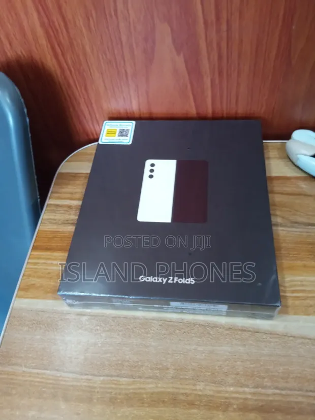 New Samsung Galaxy Z Fold 5 512GB Black - 1