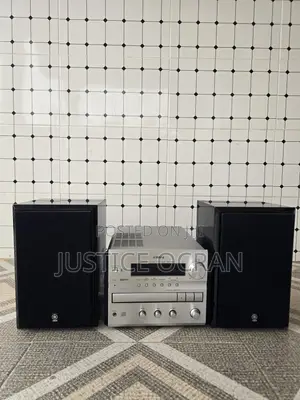 Yamaha 2.1 Channel Mini AVR Receiver