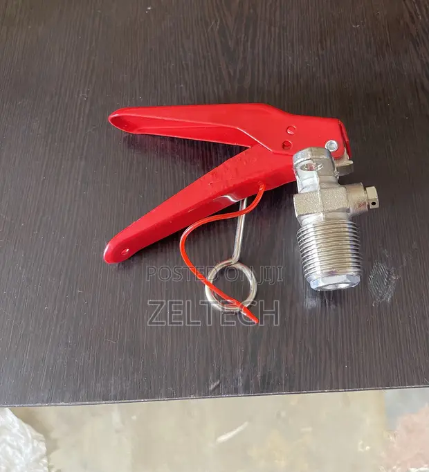 3Kg CO2 Fire Extinguisher Valve - 1