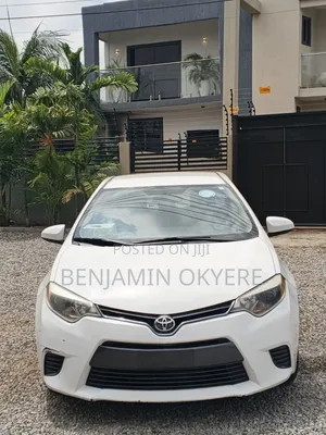 Toyota Corolla 2016 White