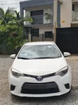 Toyota Corolla 2016 White - 1