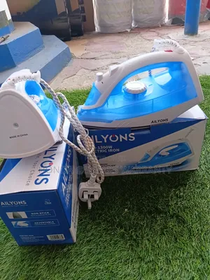 Ailyons 1100-1300W Electric Iron