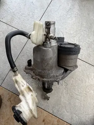 Honda CR-V Brake Booster