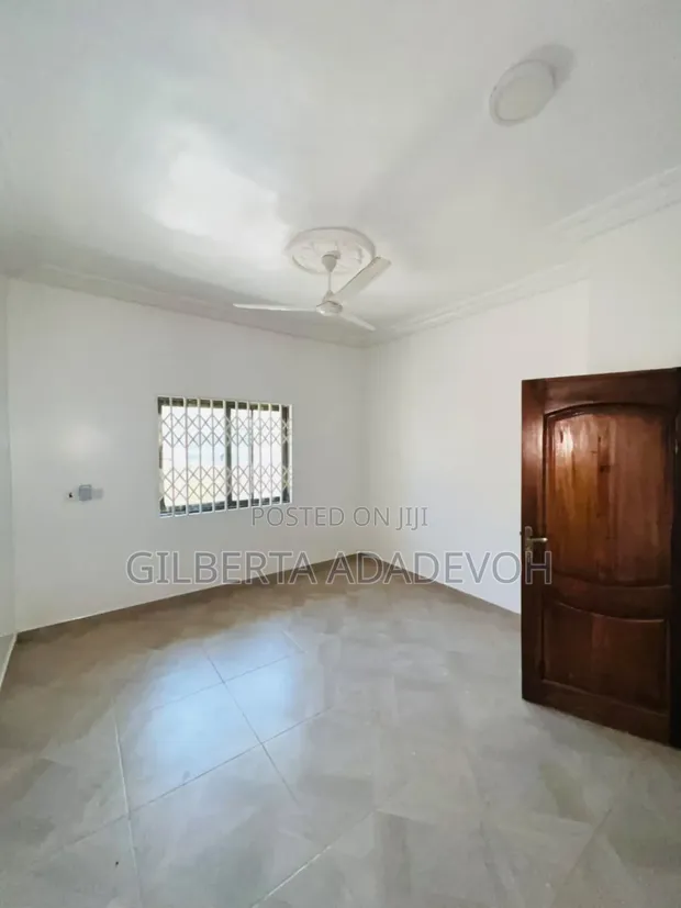 2 Bedroom Apartment for Rent in Kweiman, Danfa - 1