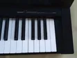 Yamaha Clavinova CLP-300 Digital Piano - 3
