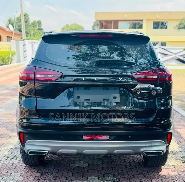 Geely Boyue 2021 Black - 1