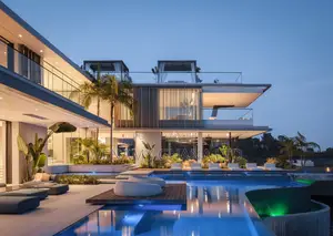 7-Bedroom Mansion with Infinity Pool in Accra Metropolitan