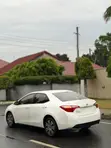 2016 Toyota Corolla LE Sedan - 5