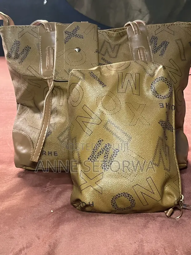 Quality Handbags and Tote Bags - 1
