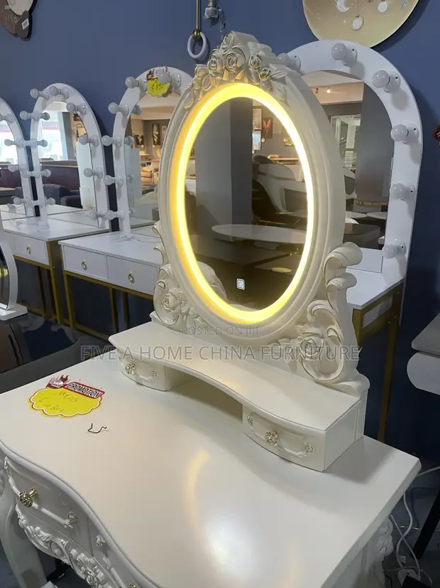 Luxury Royal Dressing Table with Mirror & Stool - White - 1