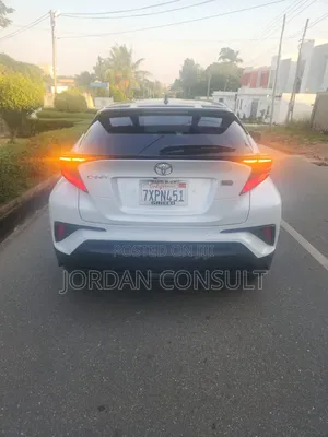 Toyota C-HR 2021 White
