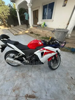 Honda CBR 2011 Sport Bike