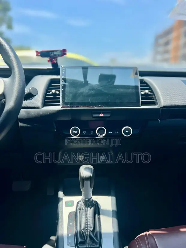 Honda Fit 2021 White - 1