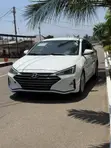 2020 Hyundai Elantra SE - 2