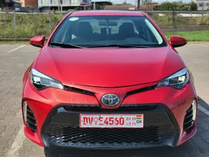 2016 Toyota Corolla LE Sedan
