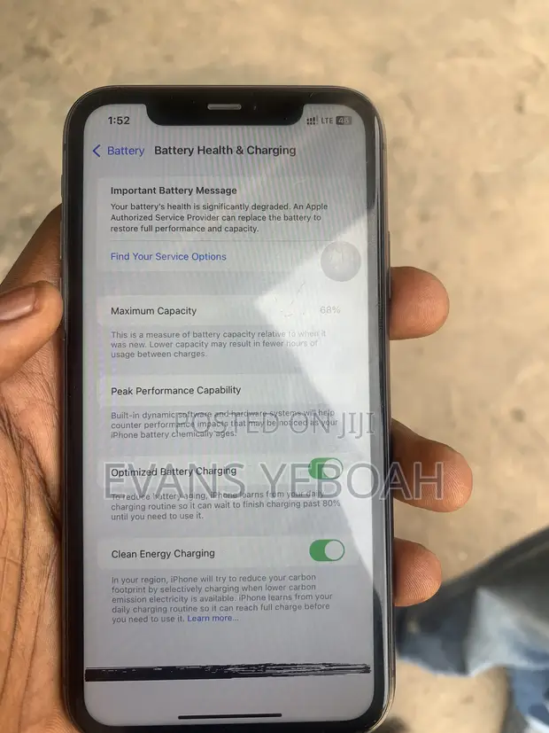 Apple iPhone 11 64GB Black - 1