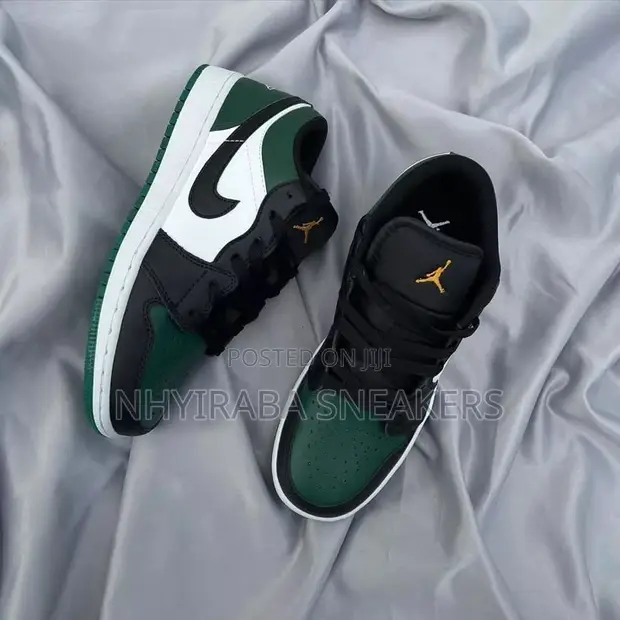 Air Jordan 1 Low Sneakers - 1
