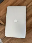 Apple MacBook 2015 11.6" Core i5 4GB RAM 128GB SSHD - 4